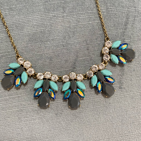 J.Crew blue gemstone vintage statement necklace with gold chain 9-12” drop - Picture 3 of 11